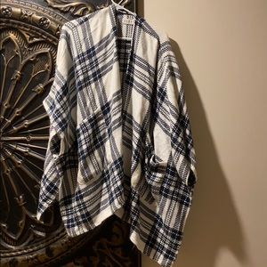 Short sleeve sweater cover up